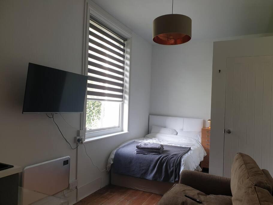 Apartamento 4 Quiet Compact Studio With Garden View - Best Location - Comfortable - Quiet Brighton Exterior foto