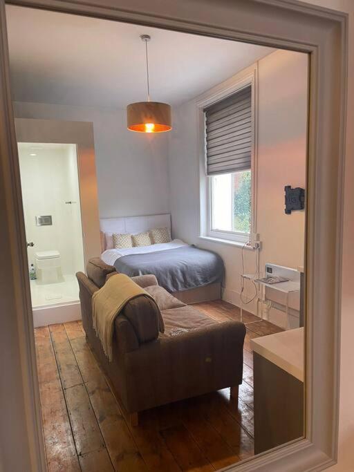 Apartamento 4 Quiet Compact Studio With Garden View - Best Location - Comfortable - Quiet Brighton Exterior foto